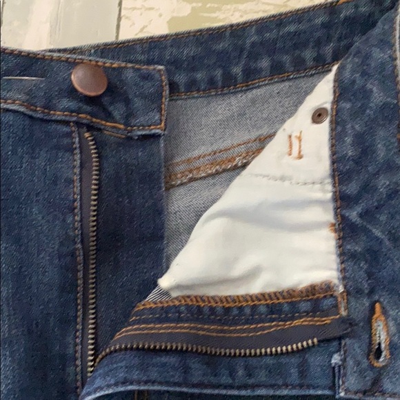 Blue jean pencil skirt nice rich blue. Zip front. In good used condition - Picture 5 of 7